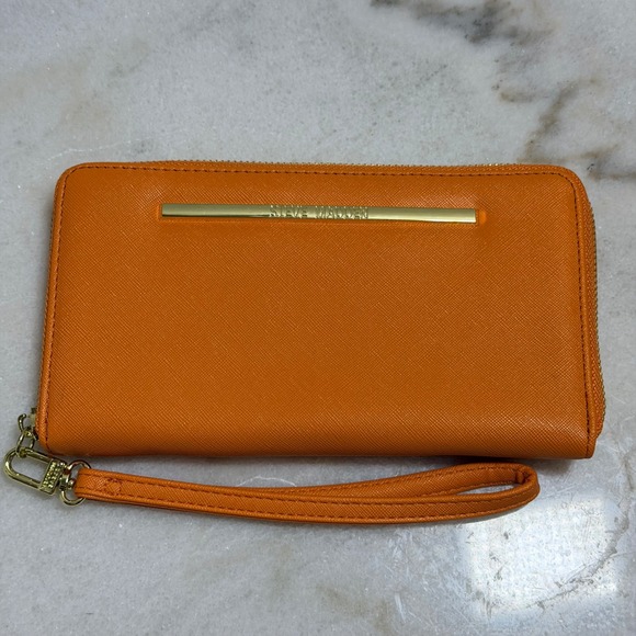Steve Madden Handbags - Steve Madden Orange Saffiano Zip Around Wristlet Wallet Gold Hardware NWOT